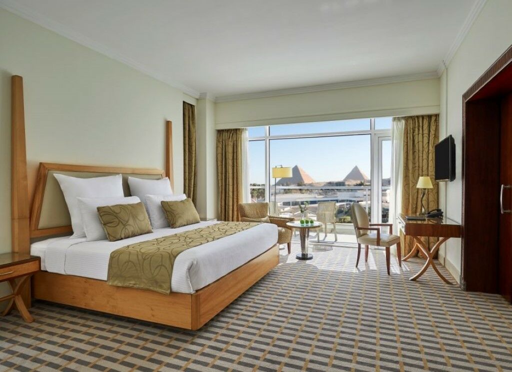 فندق Steigenberger Pyramids Cairo Al Kawm al Akhdar المظهر الخارجي الصورة Deluxe Room